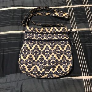 Vera Bradley Crossbody Vera Bradley Crossbody