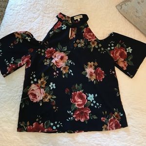 Navy floral blouse Navy floral blouse