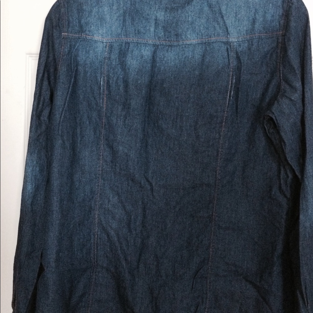 Shirt - Picture 2 of 2