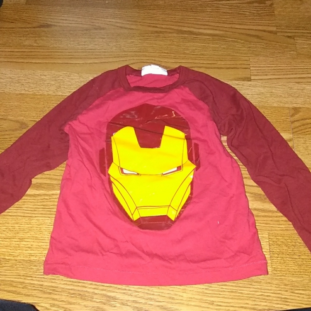 Iron Man long sleeve t-shirt size 5