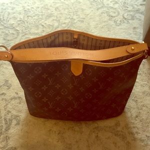 Louis Vuitton Delightful PM