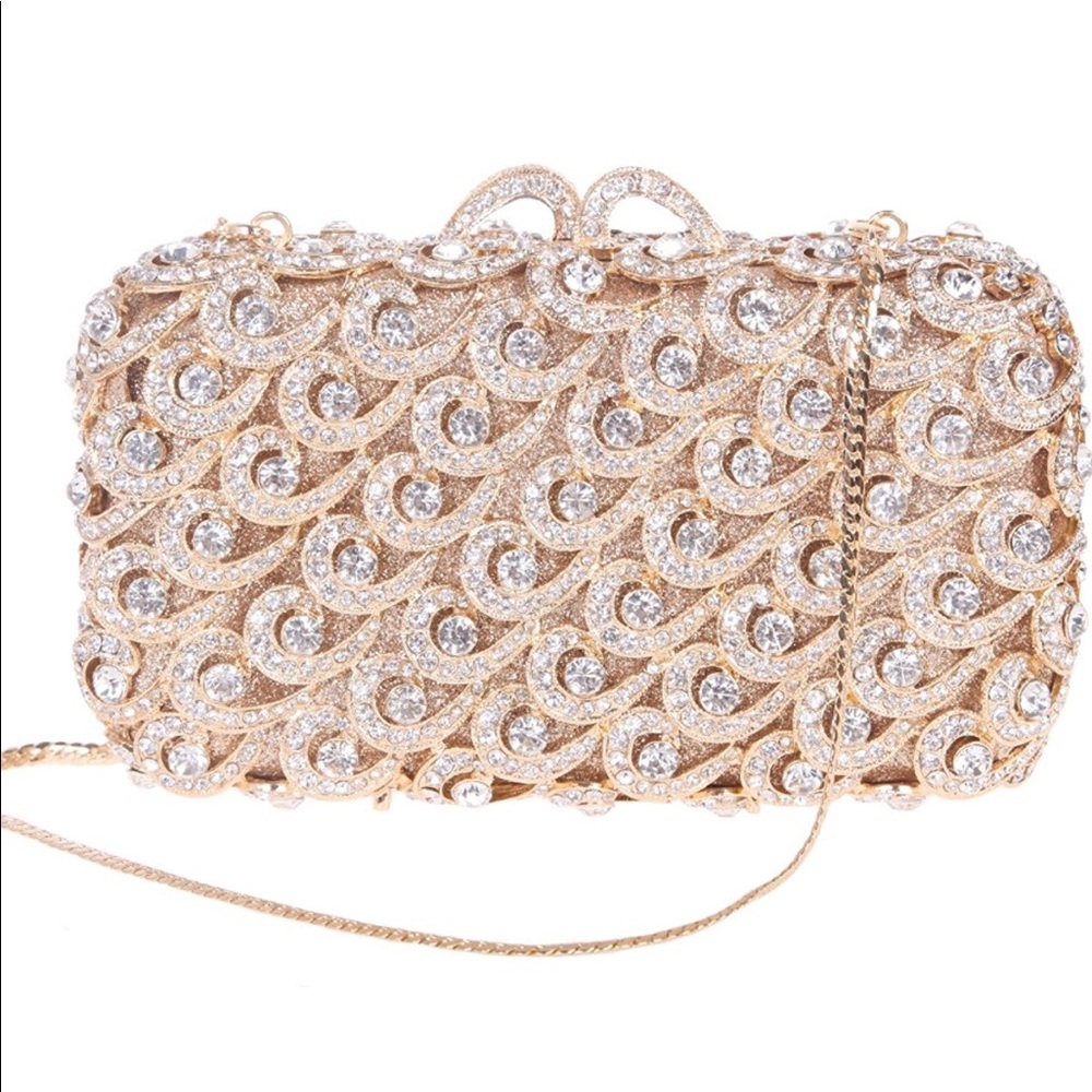 Fawziya clutch