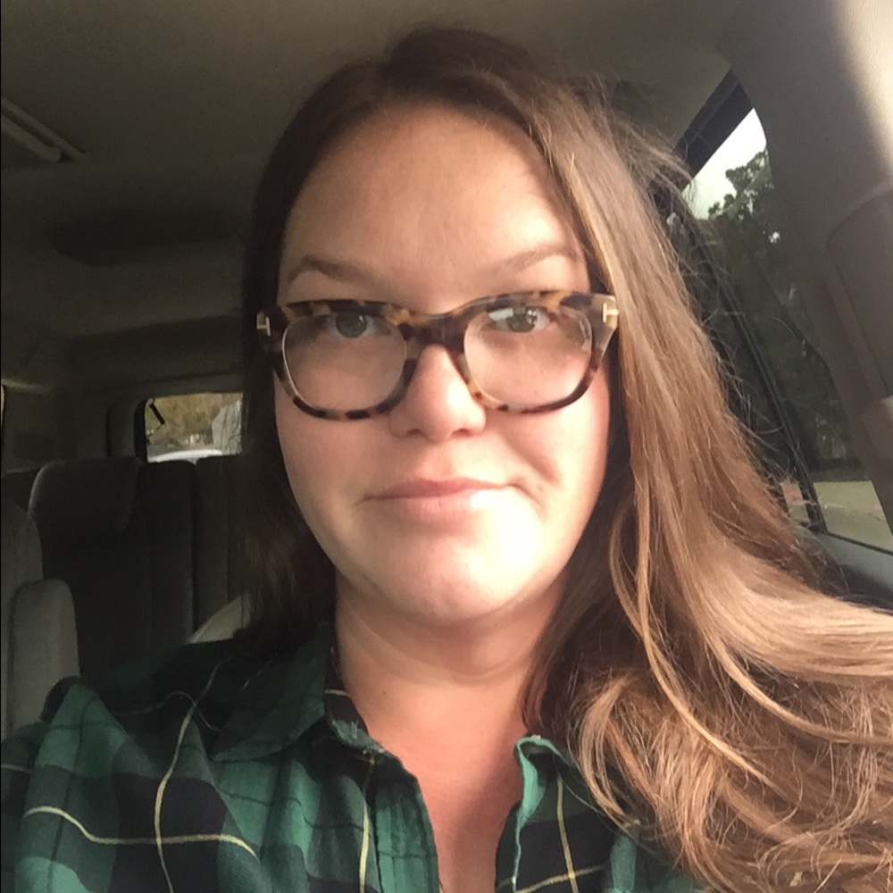 Meet your Posher, Lezlie