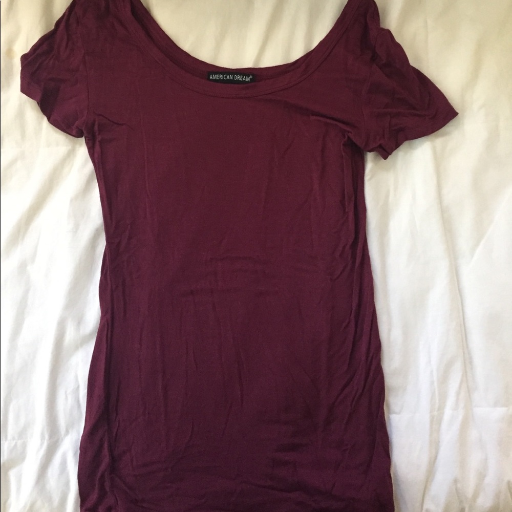 Short sleeve maroon colored shirt