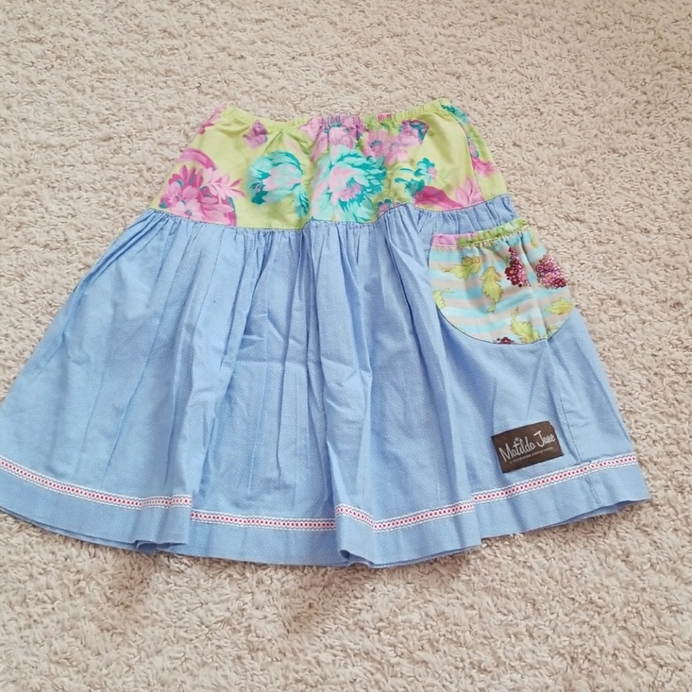 WOW!  DEAL! MATILDA JANE skirt