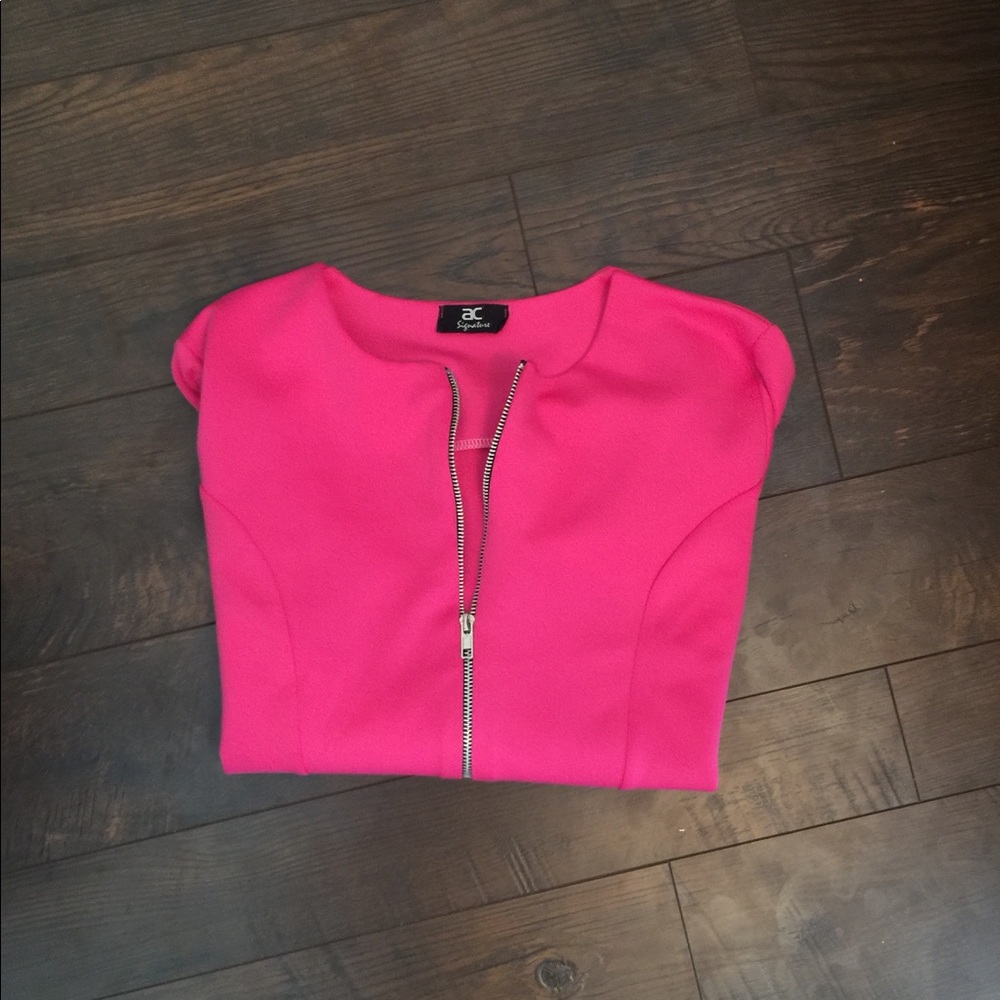 AC Signature Neon Pink Blazer 💝