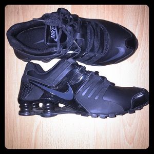 Women’s Nike Shox Current 8