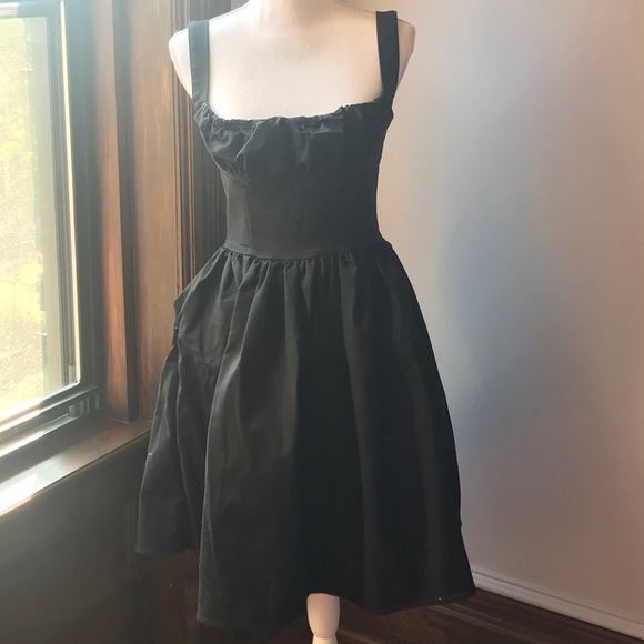 Title A black retro dress - Picture 1 of 2