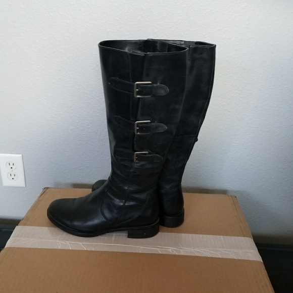 Boots - Picture 1 of 4