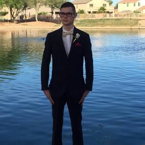 Meet your Posher, Zachary