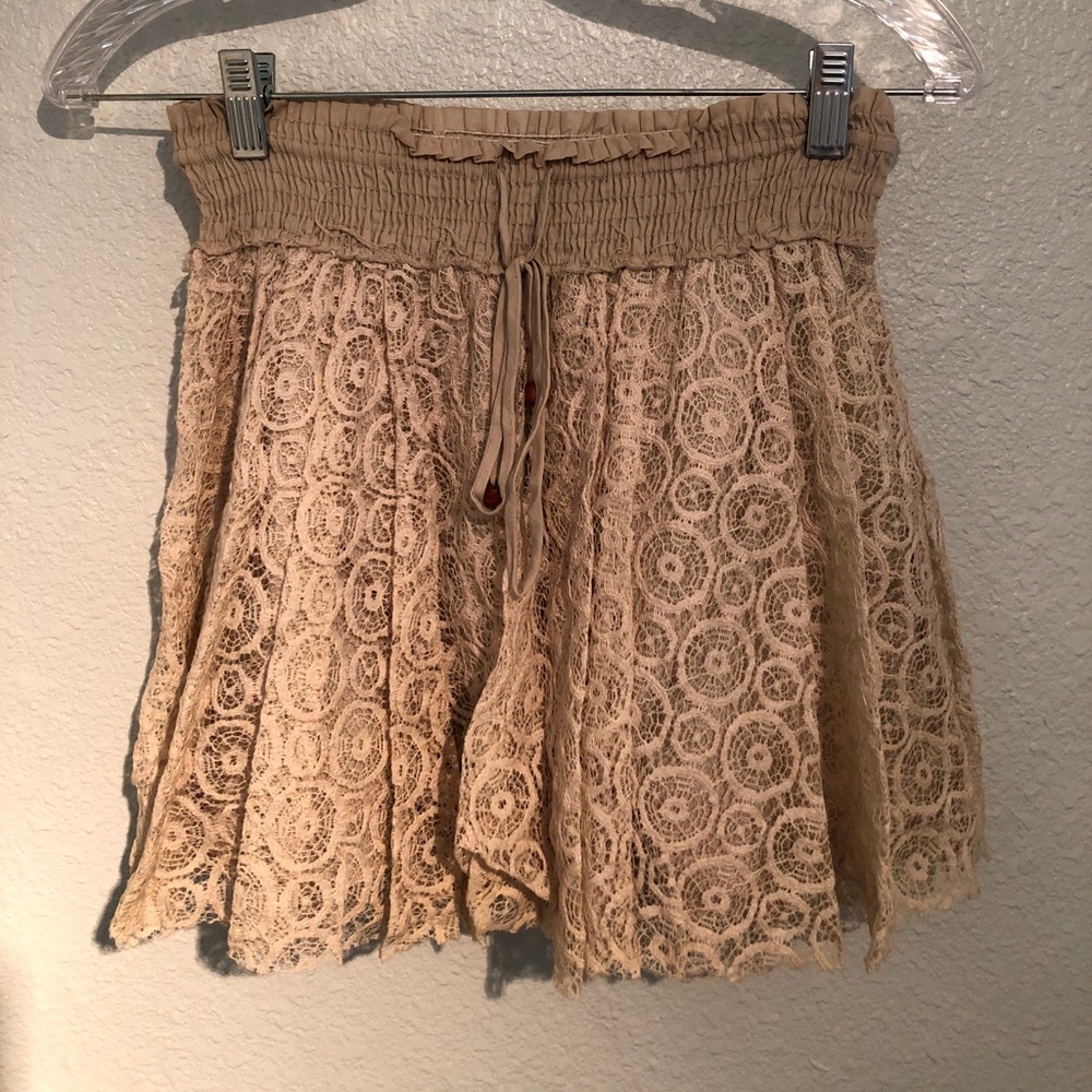 Moving sale! Free people lace skirt