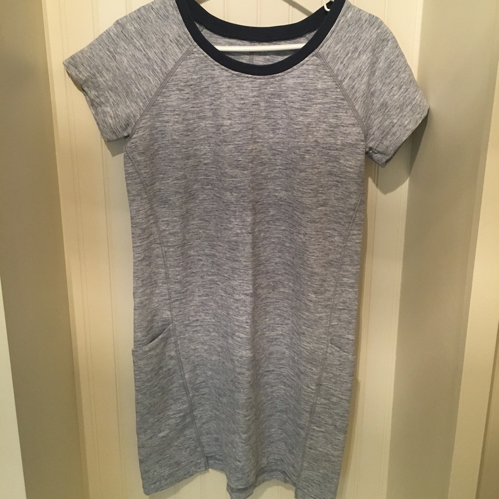 Like NEW! Lululemon Cut above dress! Sz6