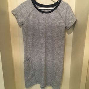 Like NEW! Lululemon Cut above dress! Sz6