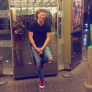 Meet your Posher, Jared