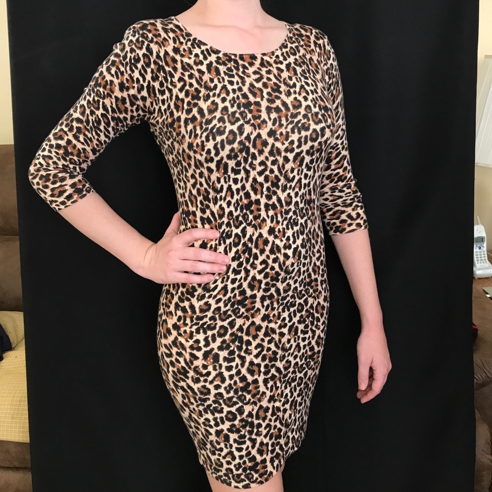 Victoria Secret body con leopard print dress