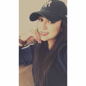 Meet your Posher, Toni