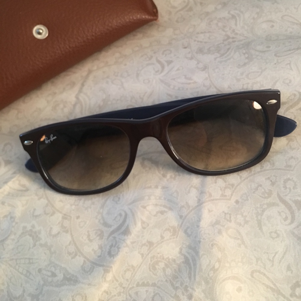 Brown/Blue inner  Ray Ban New Wayfarer (authentic)