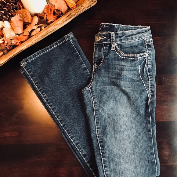 Earl Jeans Denim - ❗️💐Earl Jeans with Embroidery!
