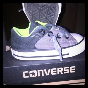 Toddler converse shoes