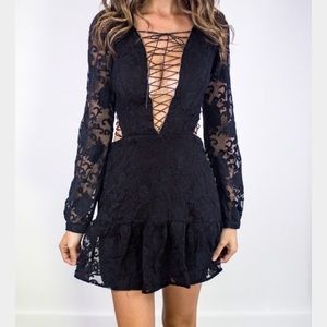 For love and lemons dress size medium trades also