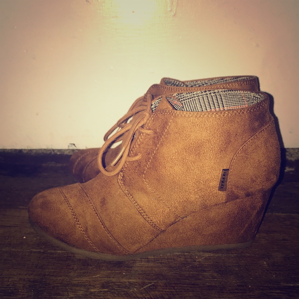 Wedge, Suede Booties