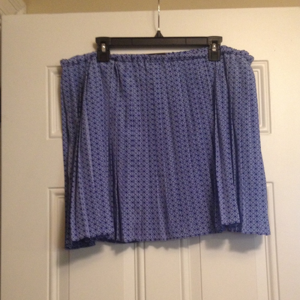 NWT Banana Republic Pleated Skirt