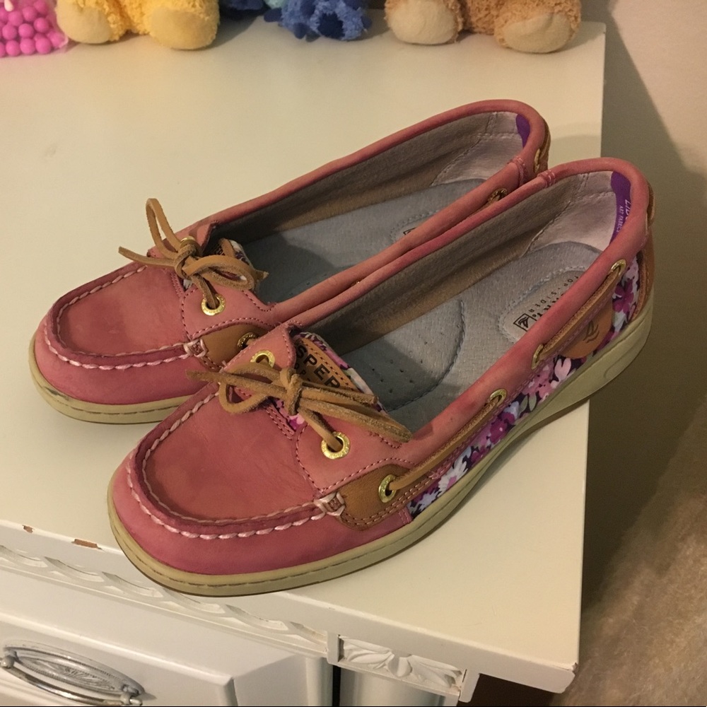 Sperry top sider shoes