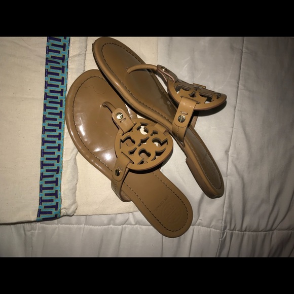 poshmark tory burch sandals