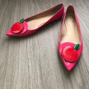 Kate Spade big apple pointy flats