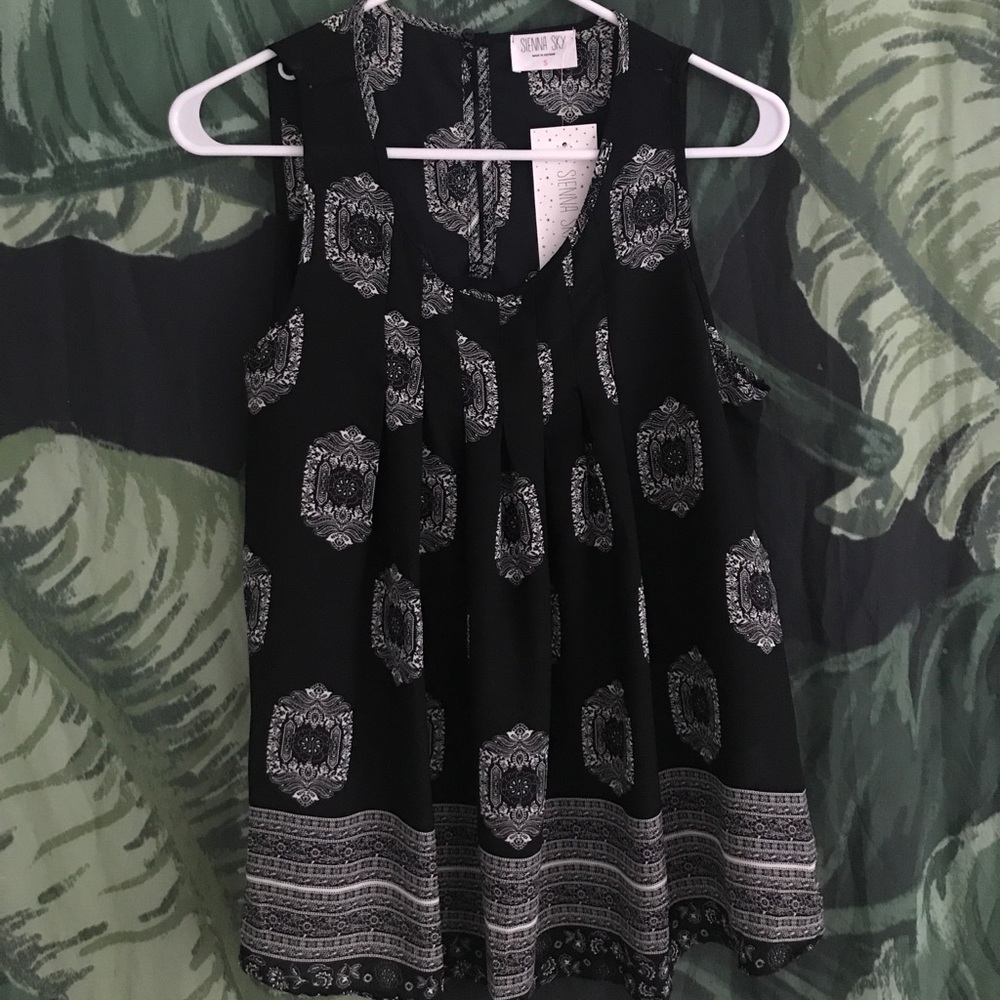 Black and White Bohemian Tunic Tank Top