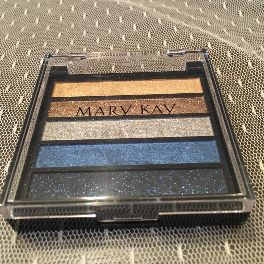 Mary Kay Eye Pallet