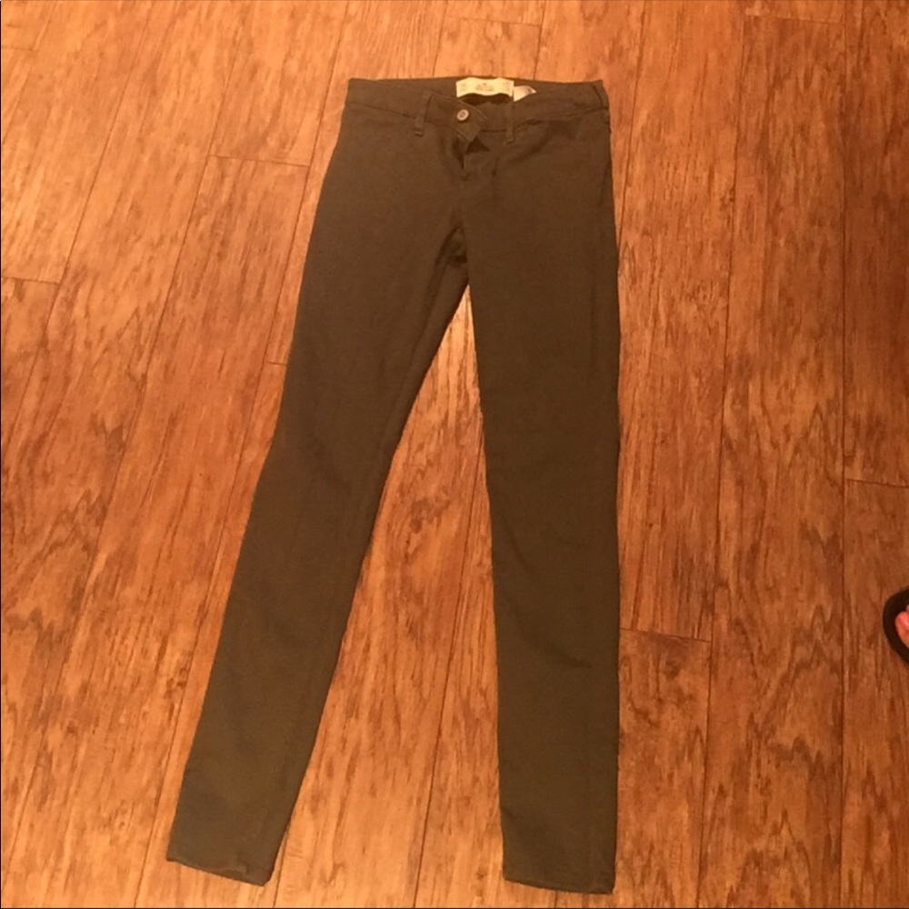 Olive jeans