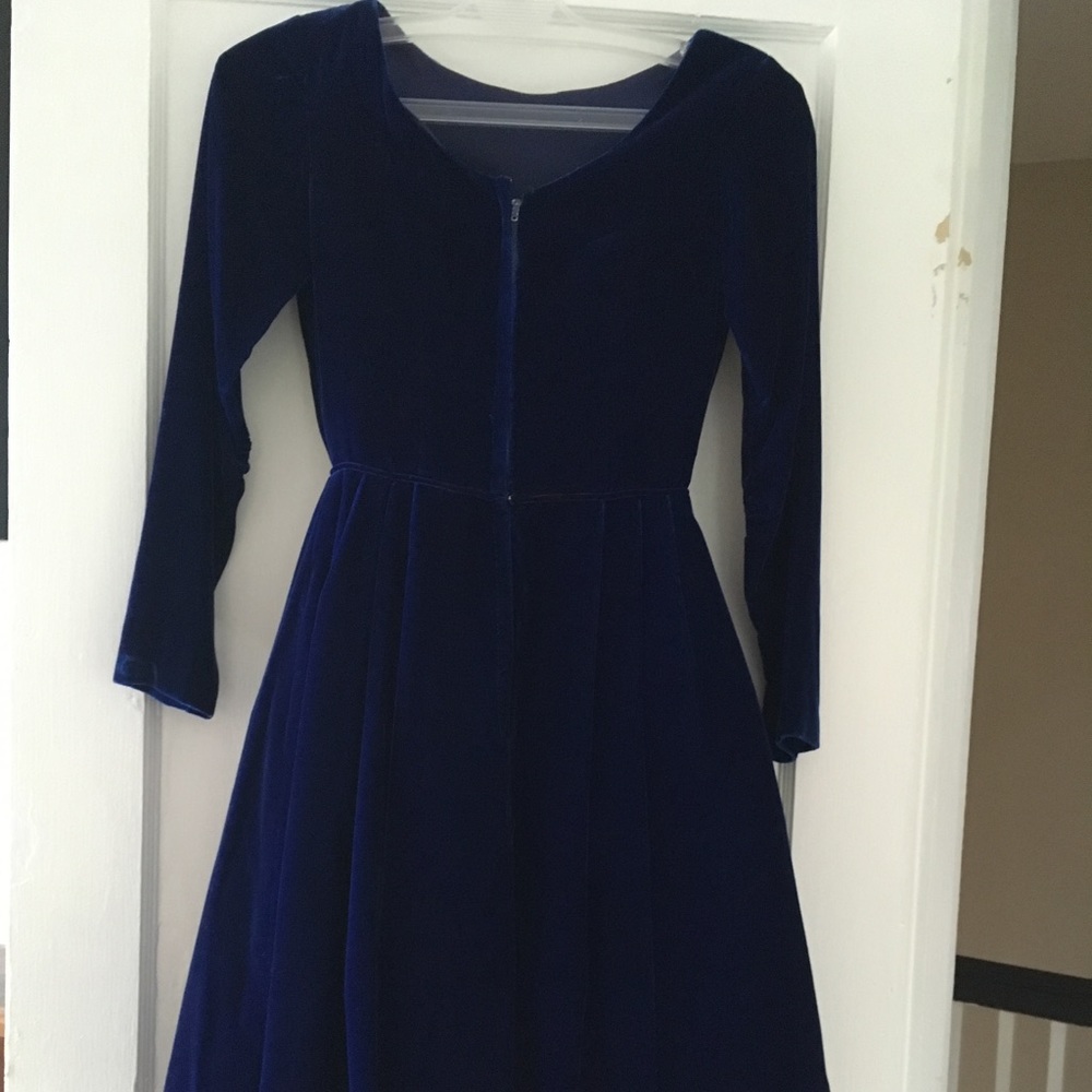 Vintage Brilliantly Blue Velvet Dress - Picture 5 of 8