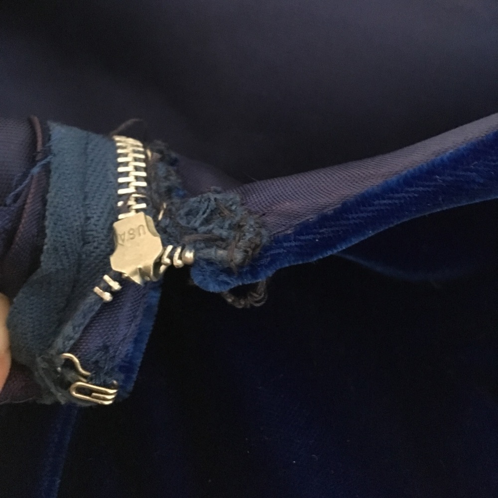 Vintage Brilliantly Blue Velvet Dress - Picture 7 of 8