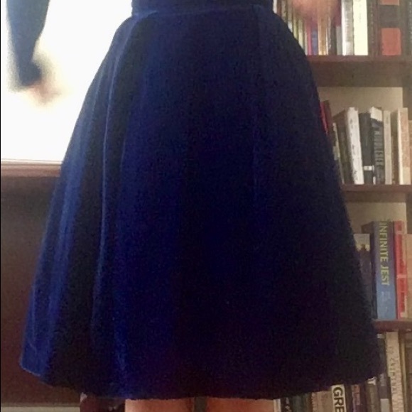 Vintage Brilliantly Blue Velvet Dress - Picture 4 of 8