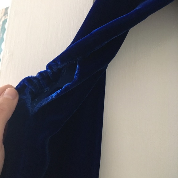 Vintage Brilliantly Blue Velvet Dress - Picture 6 of 8