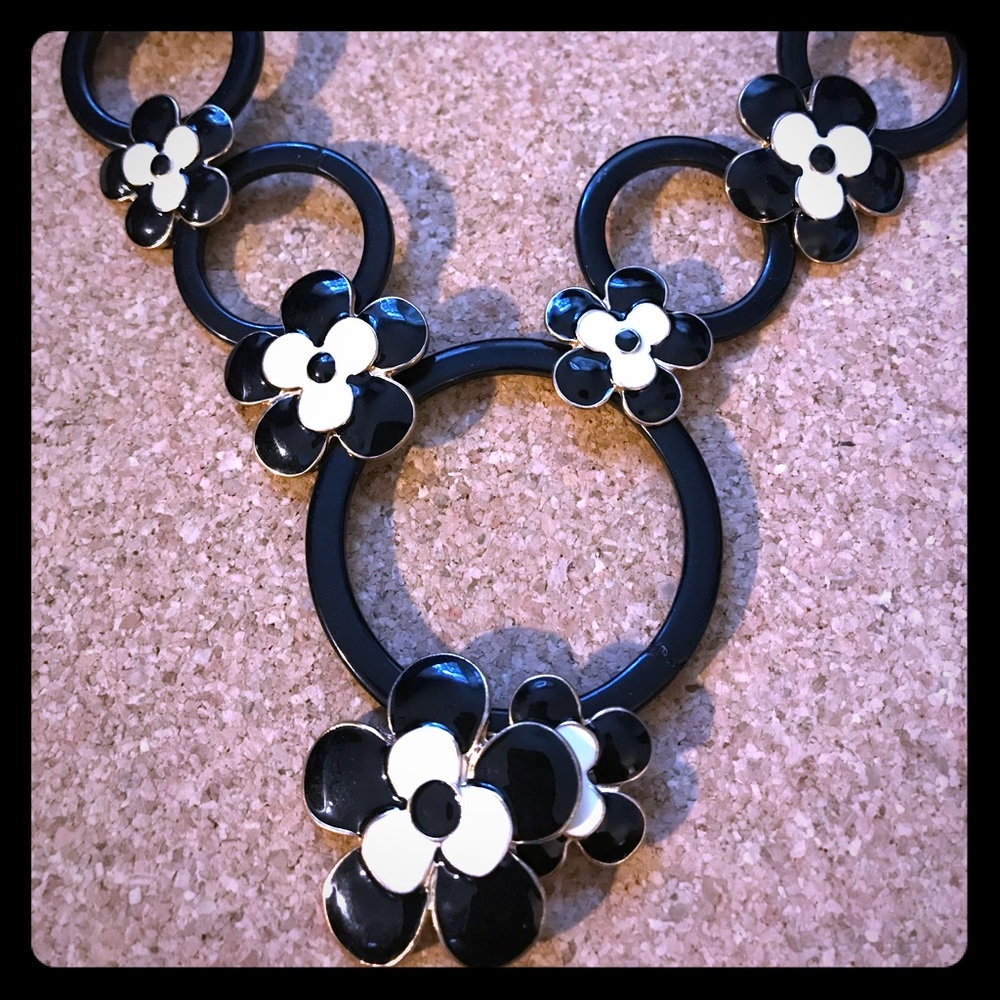 Floral statement