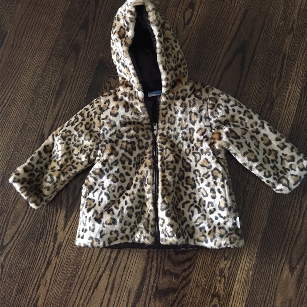 Faux Fur leopard print jacket.
