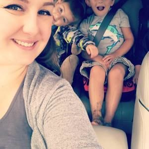 Meet your Posher, Caroline