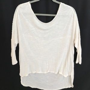 Cream 3/4 sleeve flowy shirt