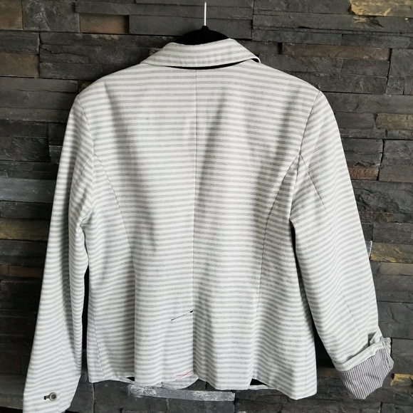 Jacket - Picture 3 of 3