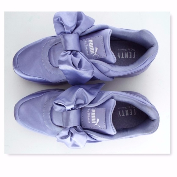 Sold💘💘New PUMA RIHANNA Lavender Bow Sneakers - Picture 3 of 8