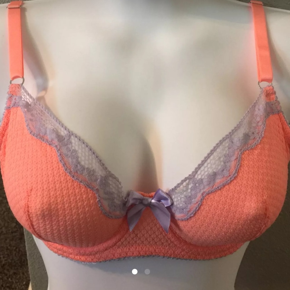 Brand new bra great for Christmas or birthdays!