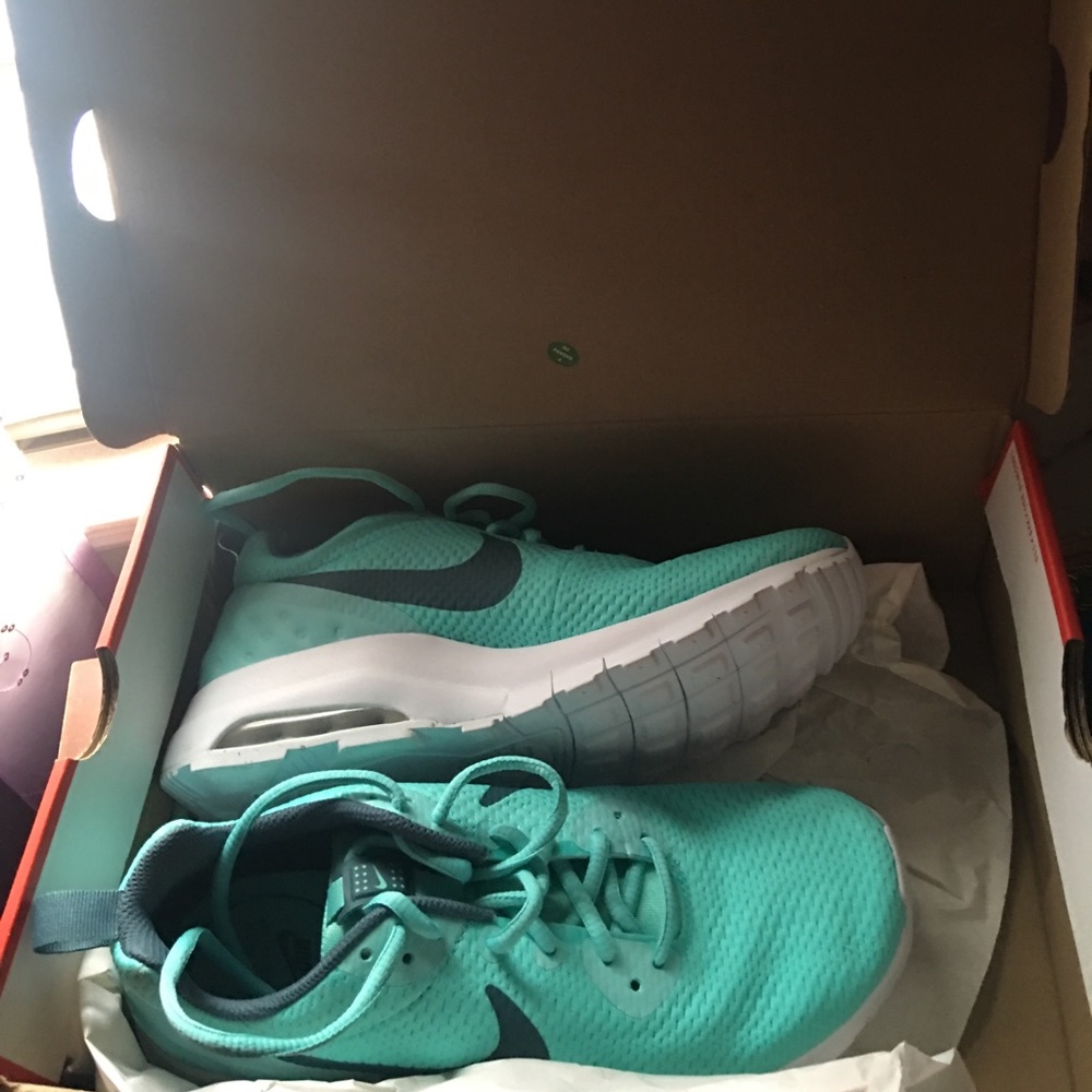 Nike air max