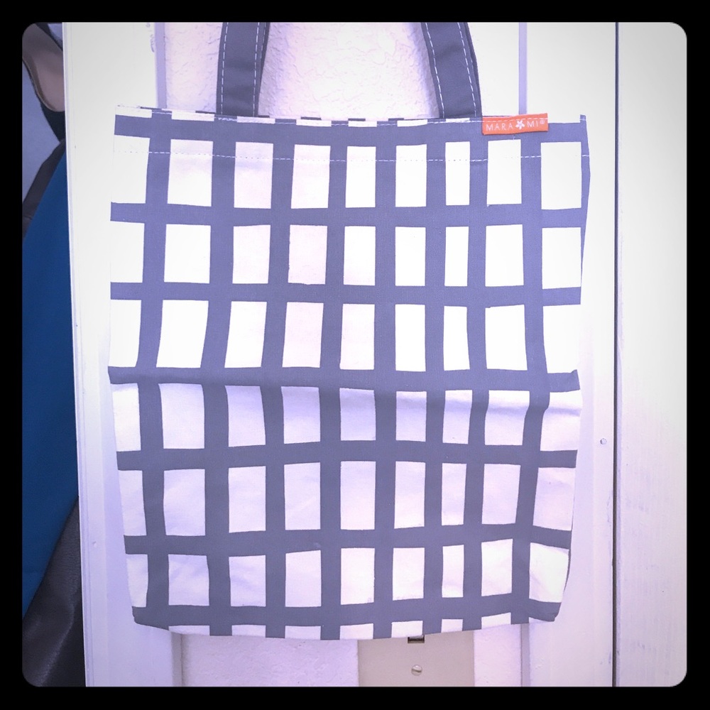 BNWOT Mara Mi tote bag