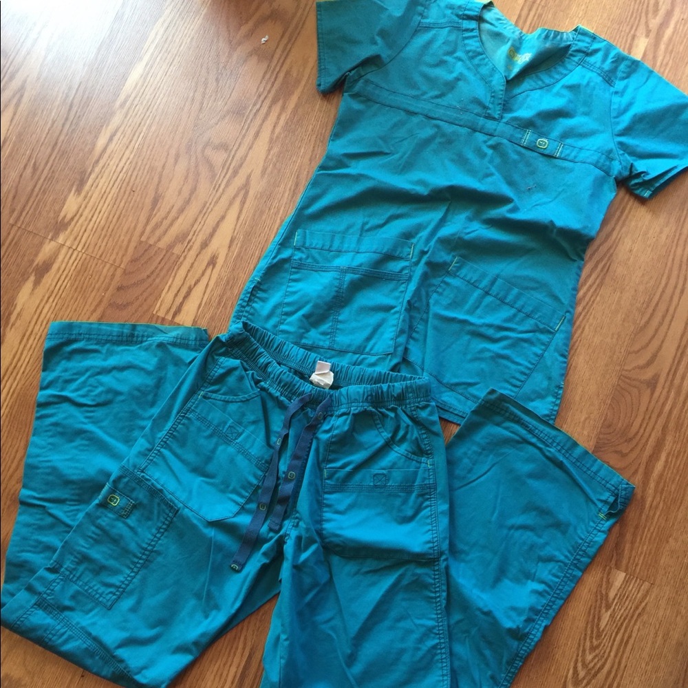 WonderWink scrubs