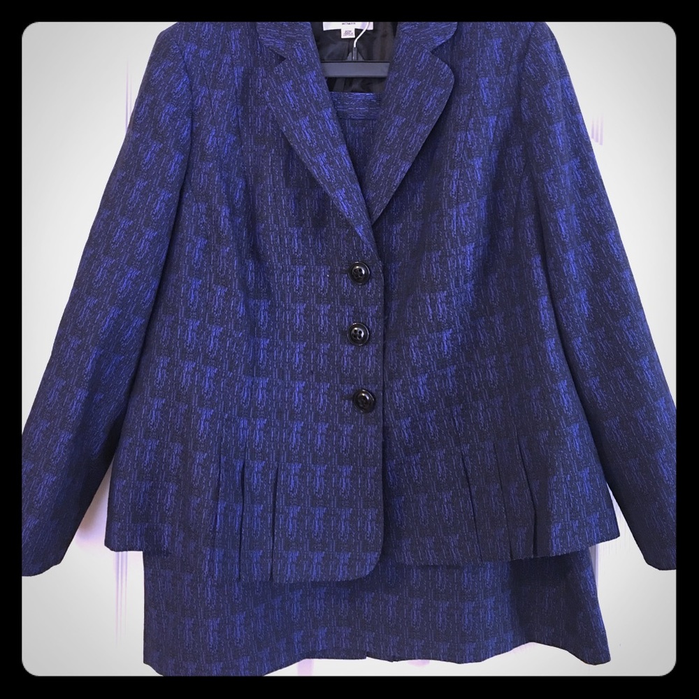 🔥Big Weekend Sale 🔥 LeSuit 2pc Suit