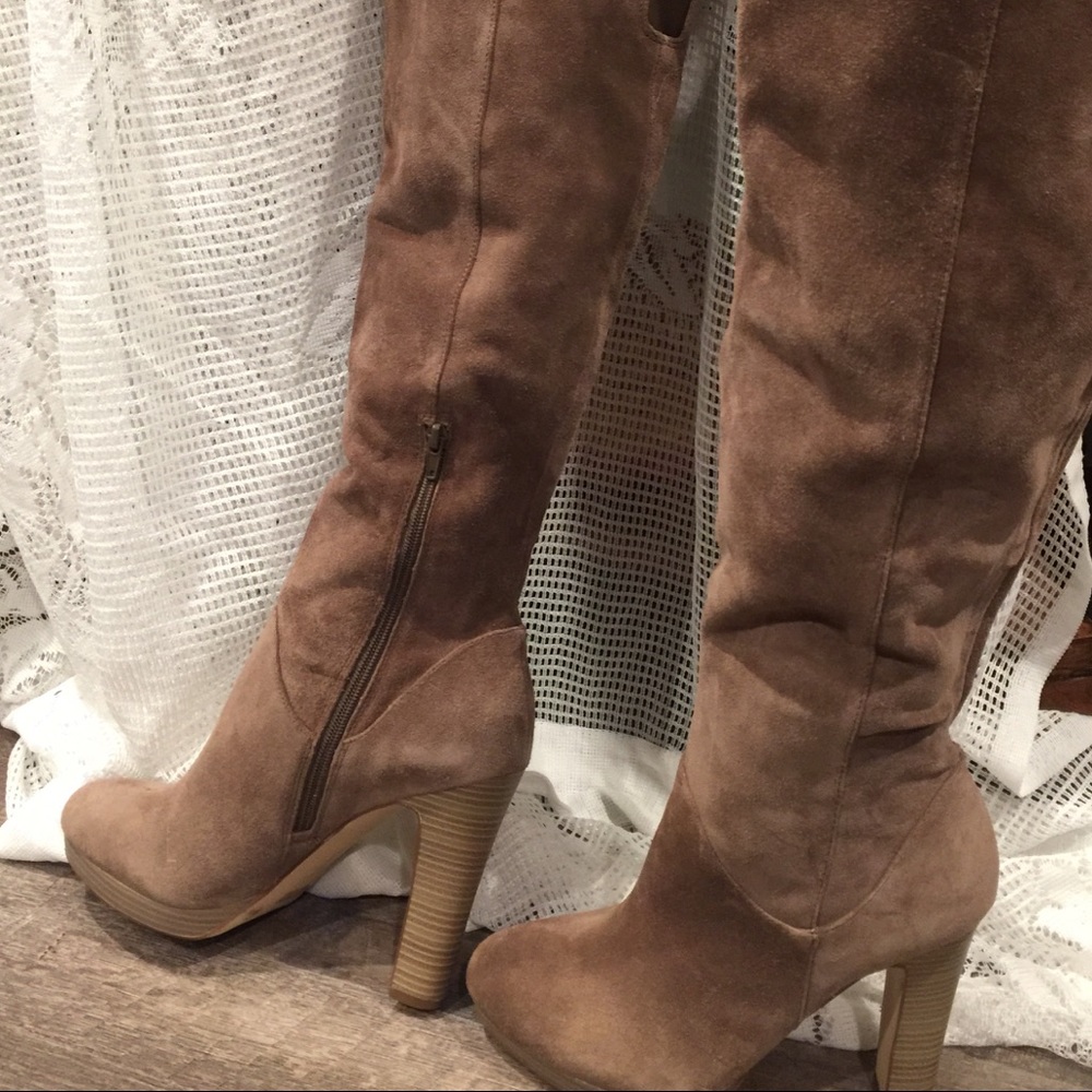 INC New Suede tall boots, fur inside. 9B