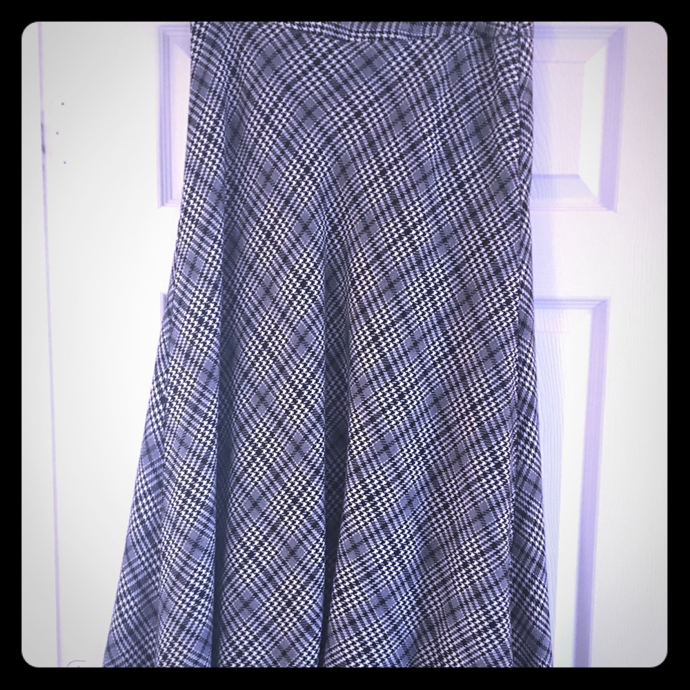 Houndstooth Long Skirt