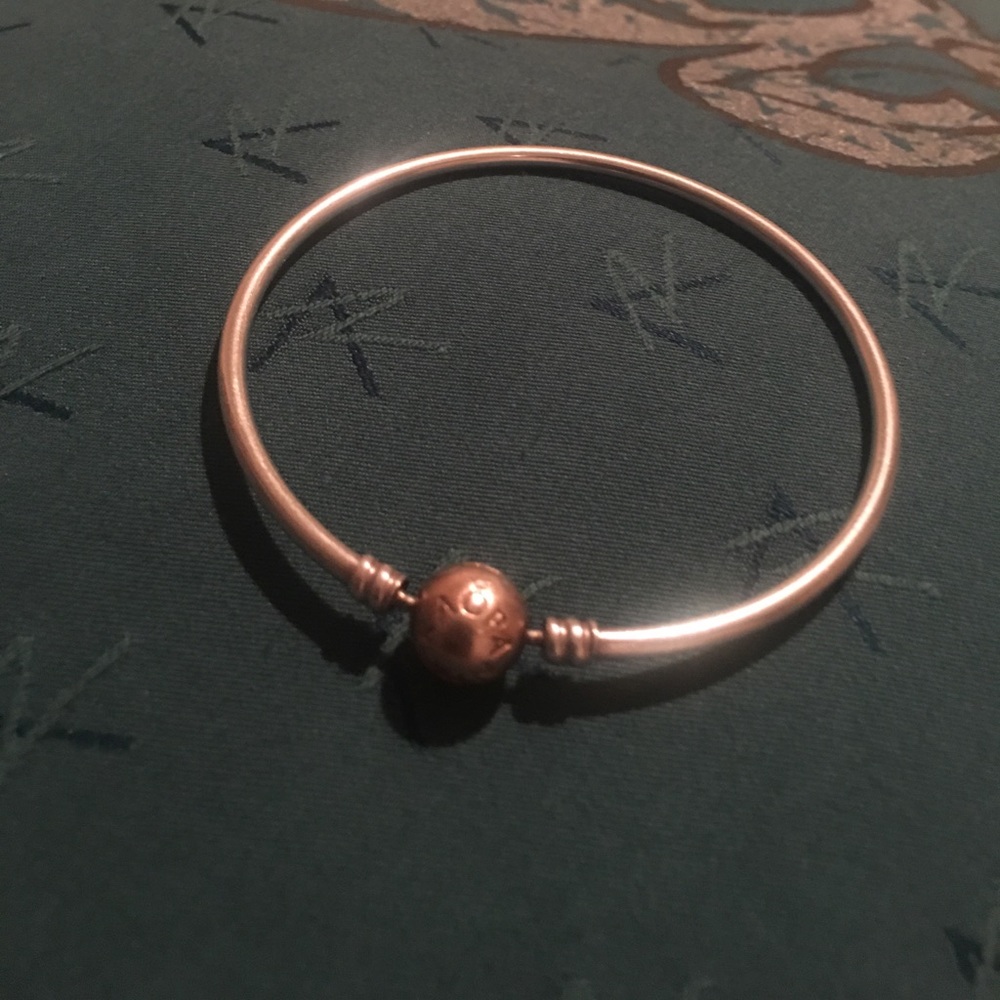 Pandora rose gold bracelet